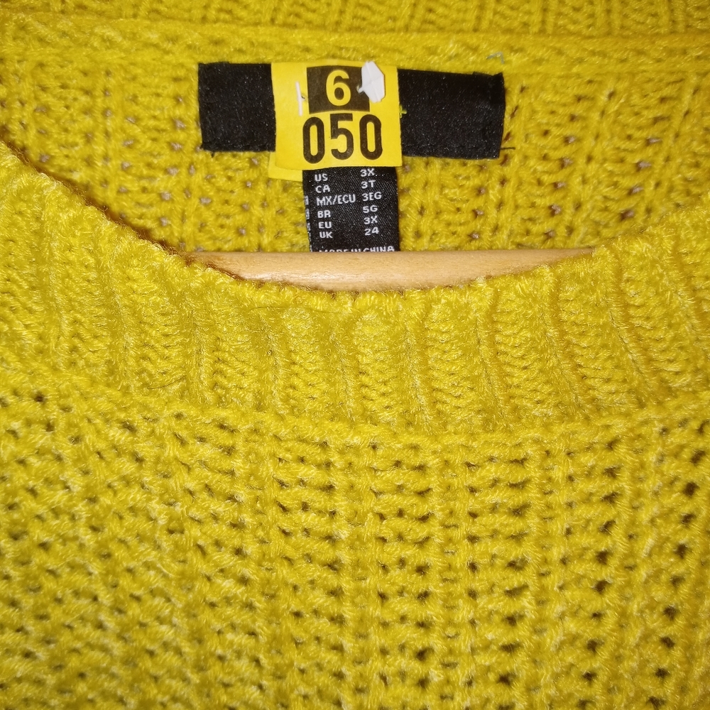 Forever 21 sweater - Picture 6 of 6